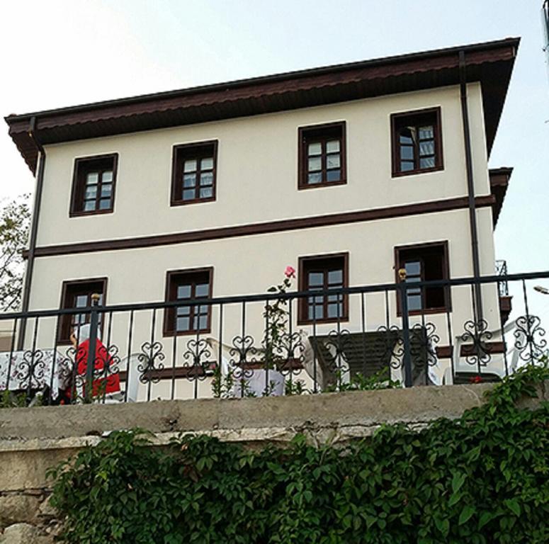 Faik Bey Konagi Bed and Breakfast Golyazi Eksteriør billede